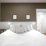Reformado, Decorado E 5Min Da Praia