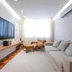 Reformado, Decorado E 5Min Da Praia
