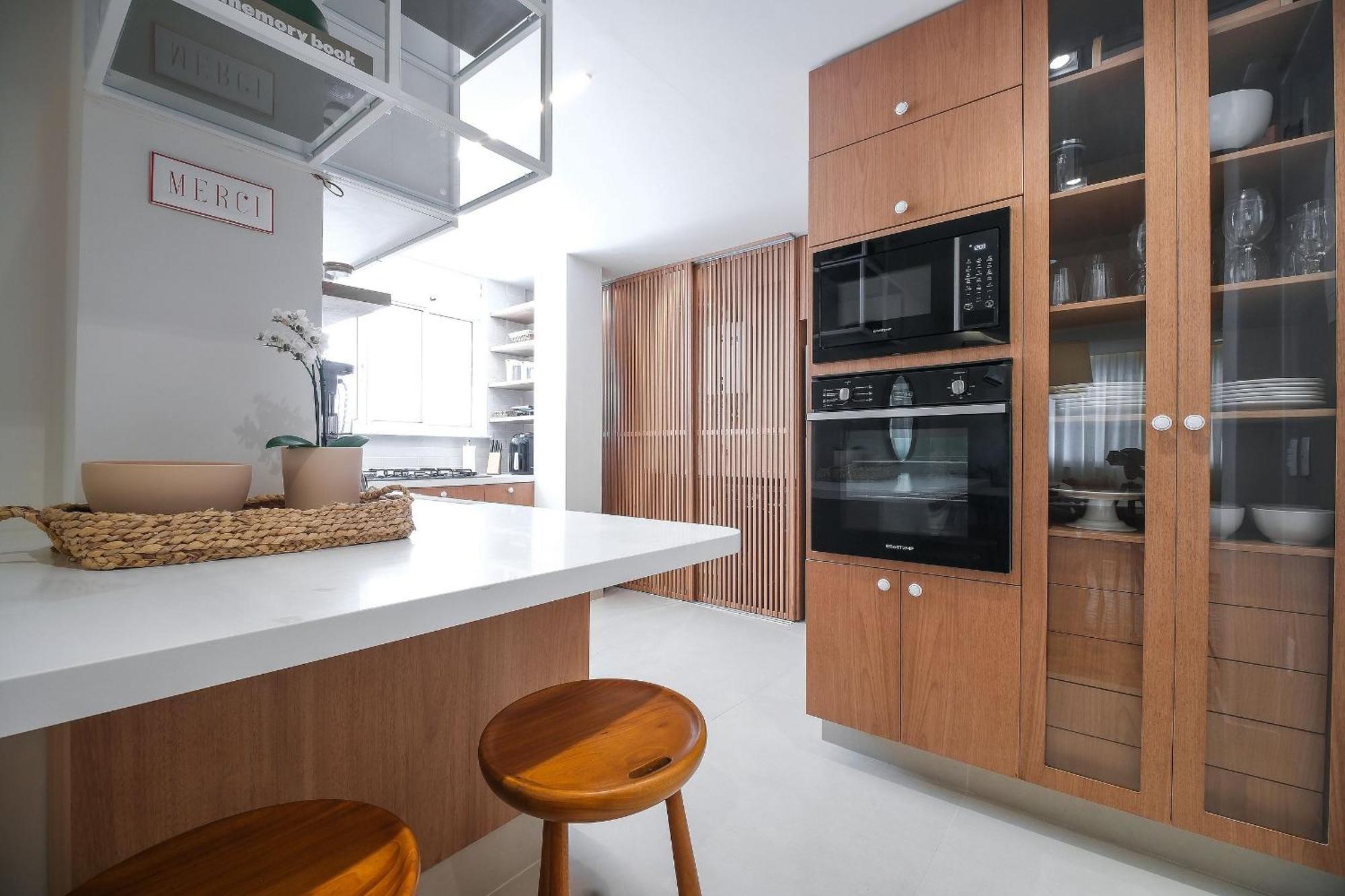 Reformado, Decorado E 5Min Da Praia Apartamento